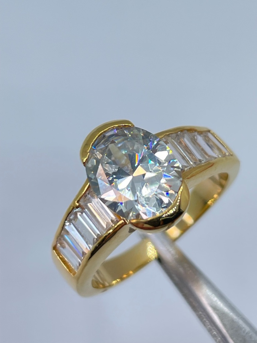 Gold Diamond White Swarovski Crystal Ring Sz 8 Oval Cut Baguette Band Statement